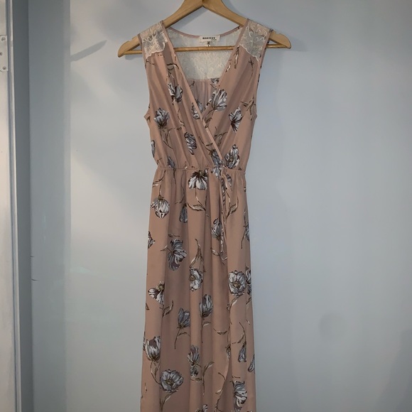 Dress - Picture 1 of 1